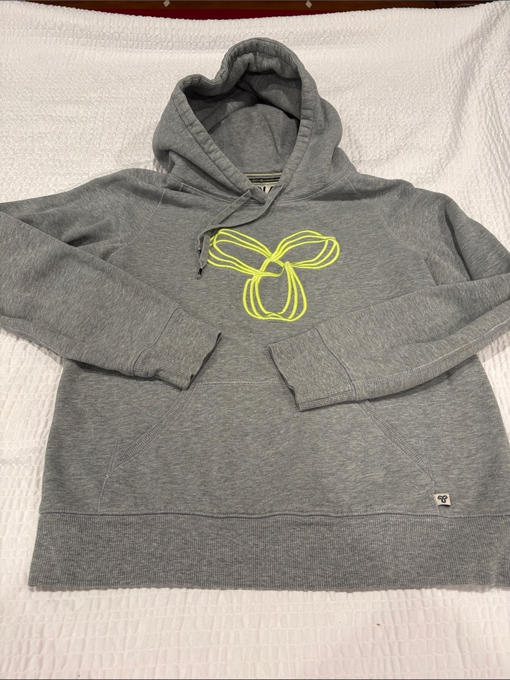 TNA Youth Grey Baltic Hoodie
Size youth M